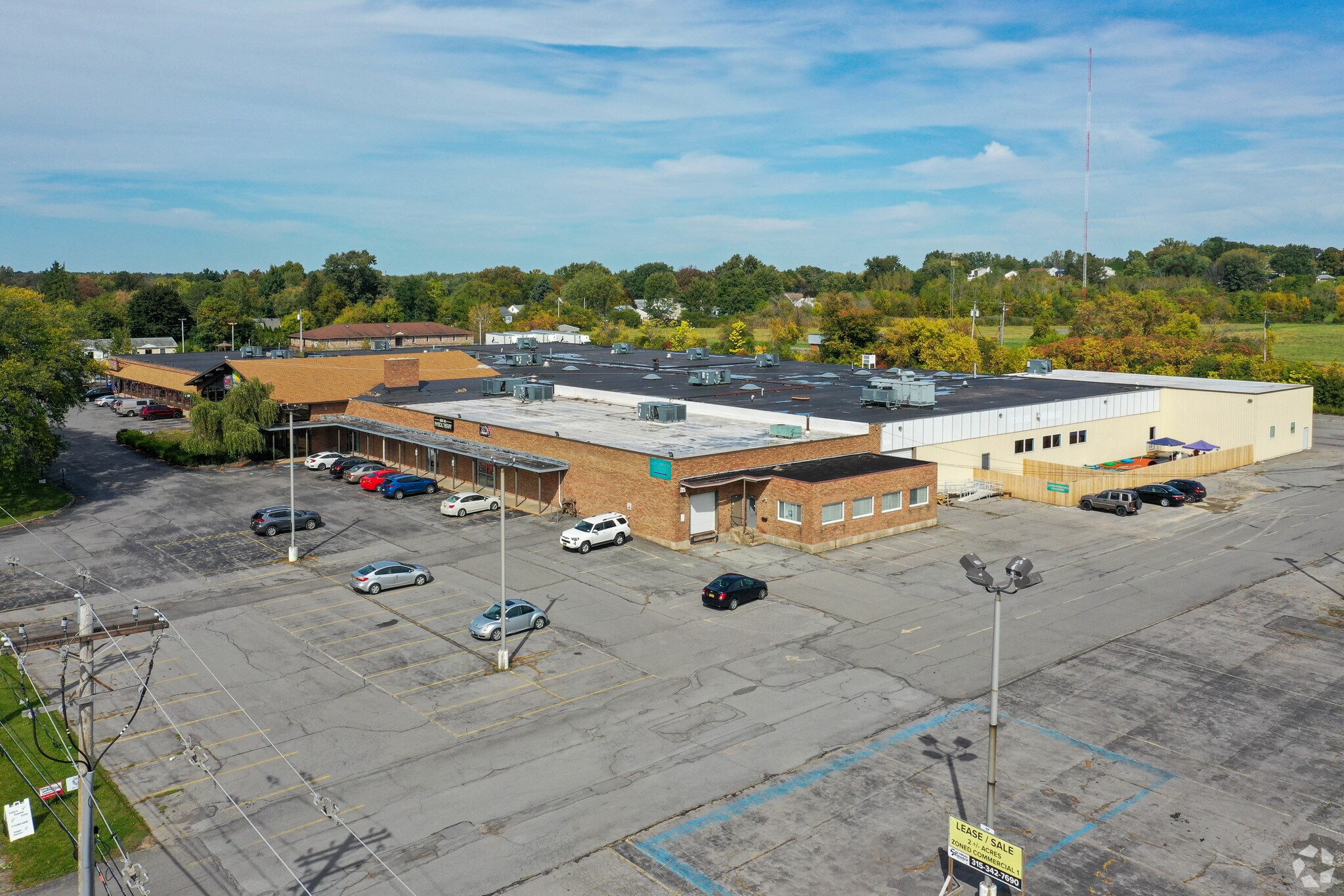604 Old Liverpool Rd, Liverpool, NY for lease Primary Photo- Image 1 of 12