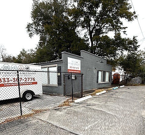 1249 Old Corry Field Rd, Pensacola, FL à vendre - Photo du bâtiment - Image 3 de 10