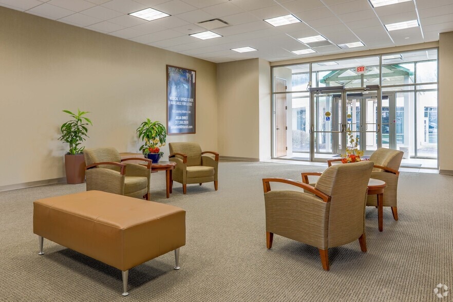500 Lincoln Park Blvd, Kettering, OH for lease - Lobby - Image 2 of 2