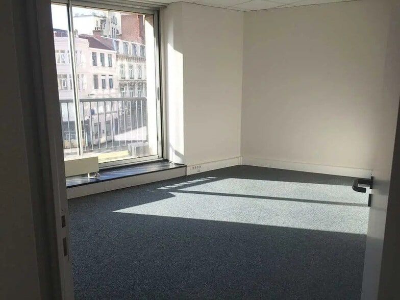 Bureau dans Lille à louer - Photo intérieure - Image 3 de 4