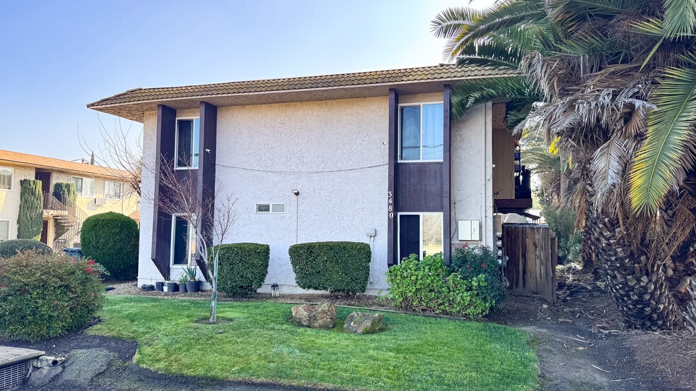 3480 Willow Pass Rd, Concord, CA for sale - Building Photo - Image 2 of 5