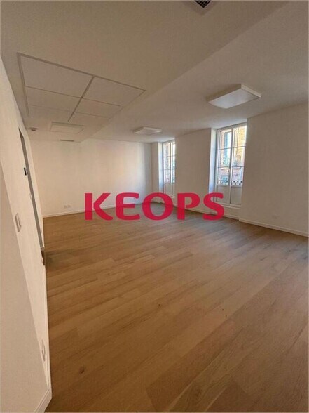 4 Rue Caffarelli, Toulouse for lease - Interior Photo - Image 3 of 16