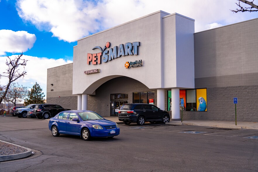 PetSmart, Grand Junction, CO à vendre - Photo du bâtiment - Image 1 de 1