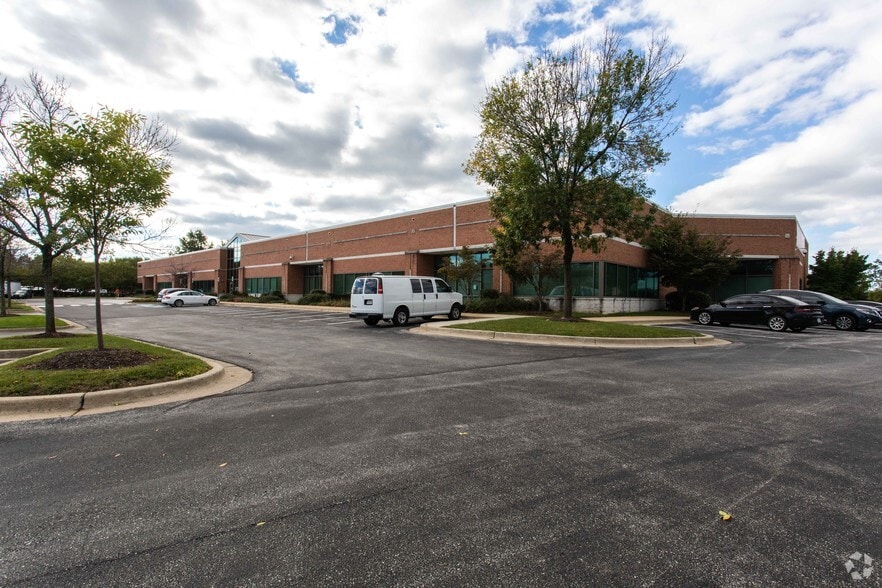20420 Century Blvd, Germantown, MD for lease - Building Photo - Image 1 of 16