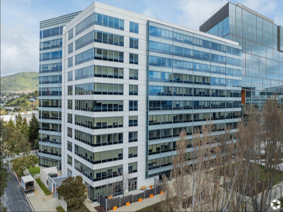 611 Gateway Blvd, South San Francisco, CA à louer Photo du bâtiment- Image 1 de 33