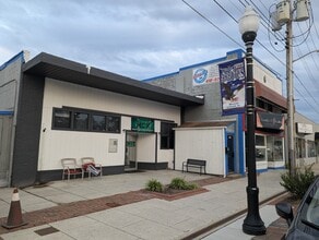 5415-1517 E Dr, Halethorpe, MD 21227 Dr, Halethorpe, MD for lease Building Photo- Image 1 of 4