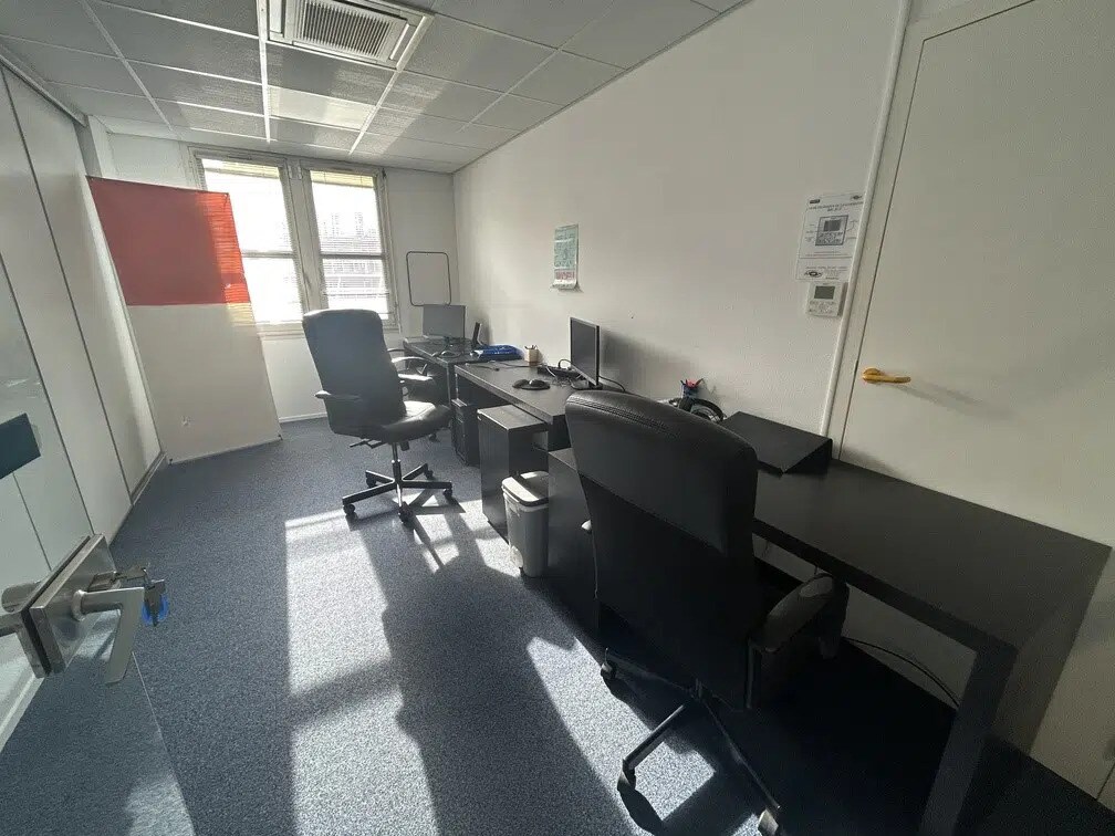 19 Avenue Louise Michel, Rezé à louer Photo du bâtiment- Image 1 de 6