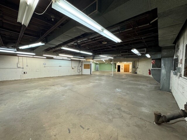 26 Jinny Hill Rd, Cheshire, CT à vendre - Photo du bâtiment - Image 3 de 11