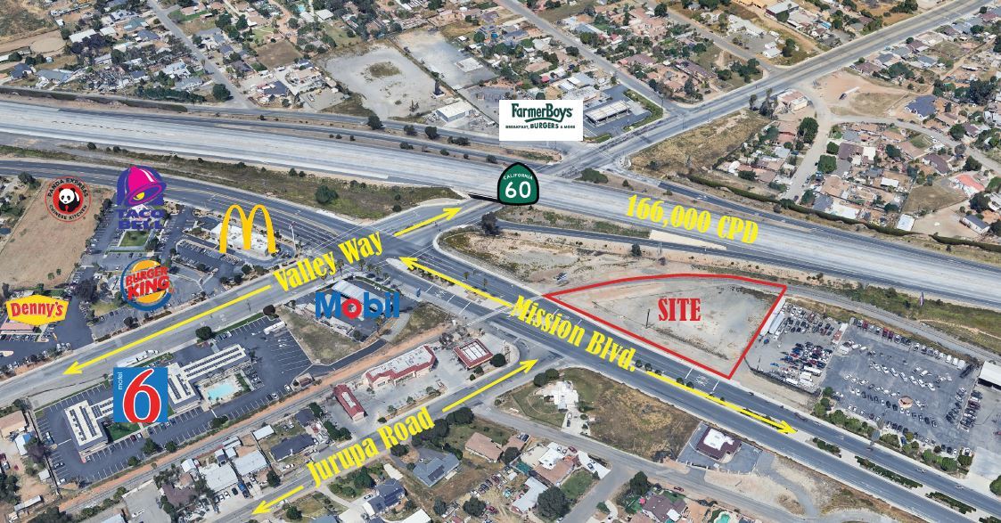 6645 Mission Blvd, Jurupa Valley, CA à louer Aérien- Image 1 de 3