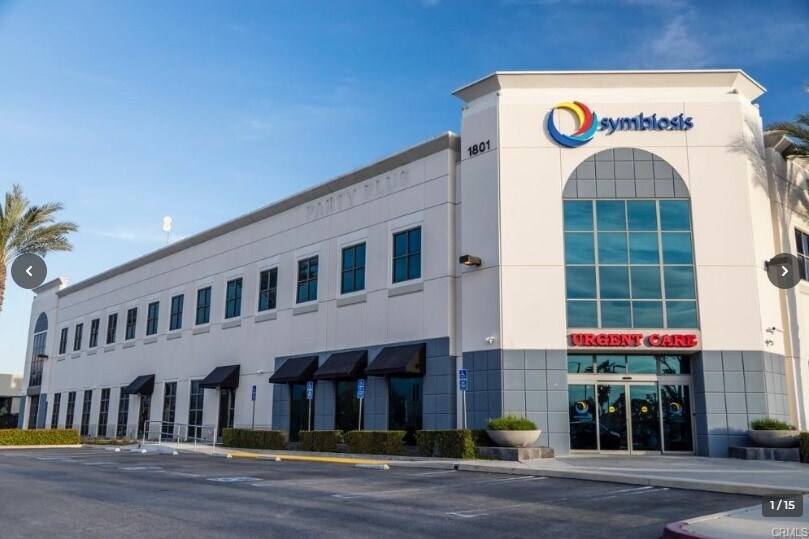 1801 Orange Tree Ln, Redlands, CA à louer - Photo du bâtiment - Image 1 de 16