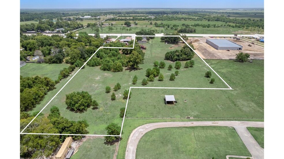 22527 FM 2100 Rd, Crosby, TX à vendre - Photo du bâtiment - Image 3 de 4