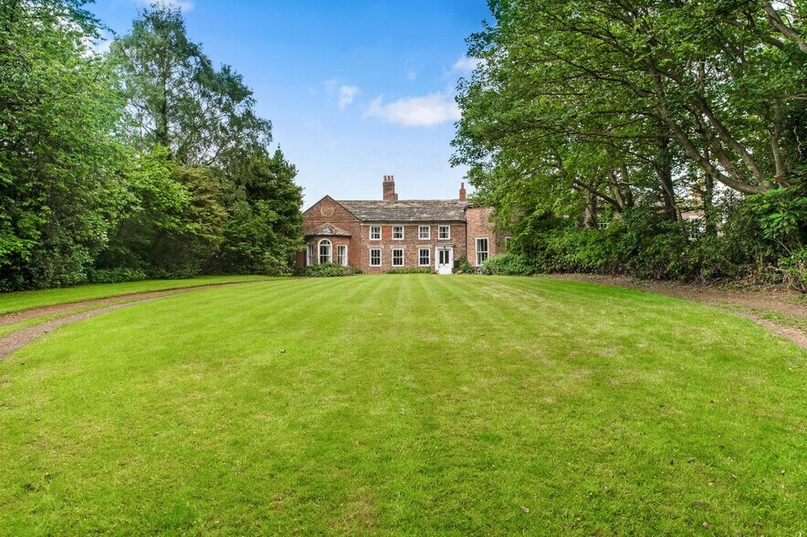 Wakefield Road, Leeds à vendre - Photo du bâtiment - Image 3 de 23