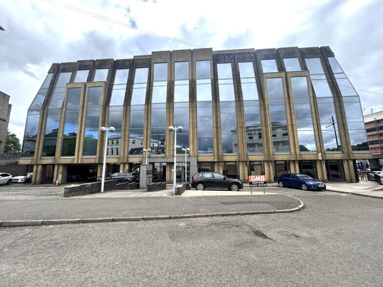 1-3 Woodside Cres, Glasgow à louer - Photo du bâtiment - Image 2 de 3