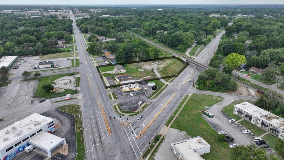 11510 Blue Ridge Blvd, Kansas City, MO for sale - Aerial - Image 3 of 5