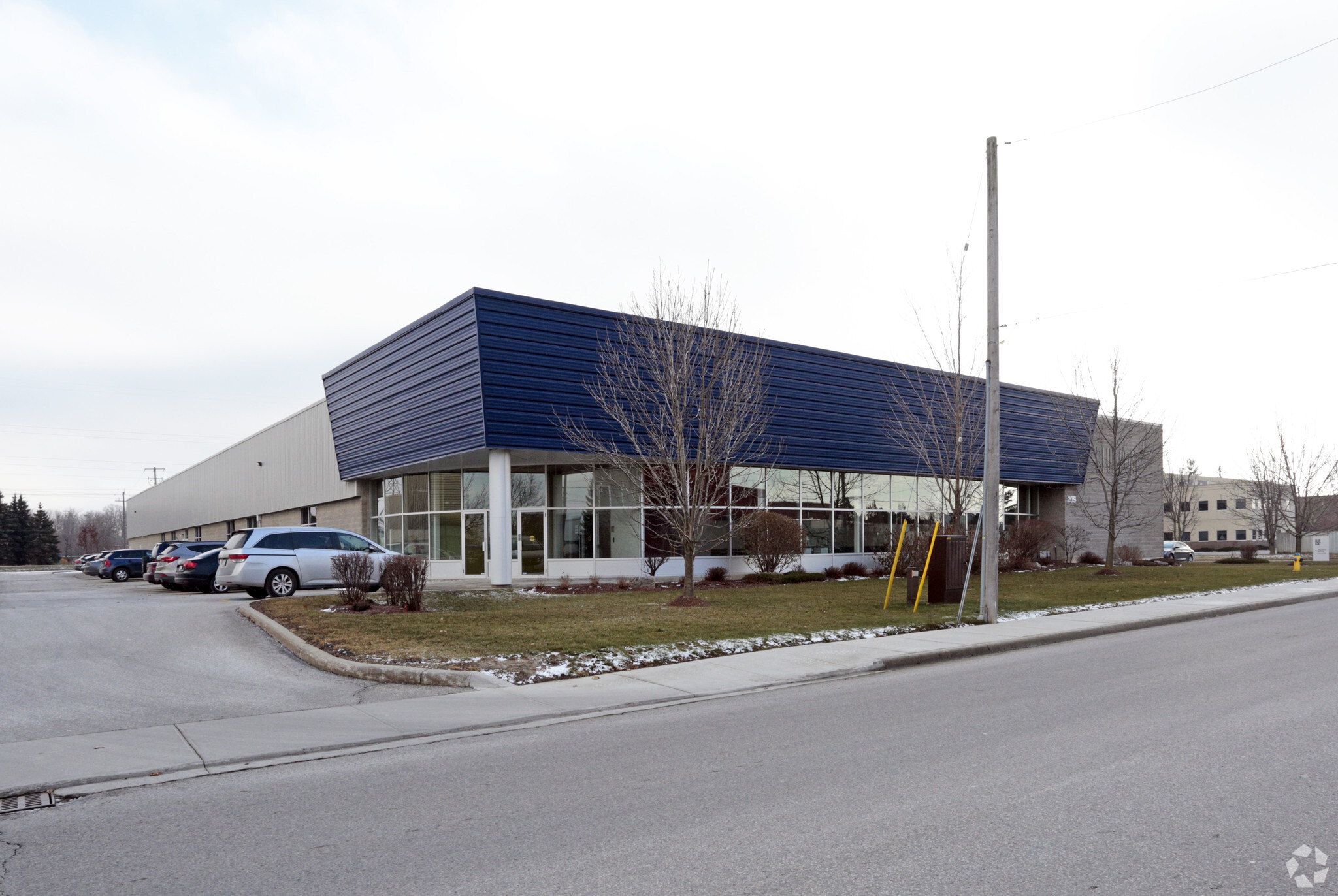 209 Frobisher Dr, Waterloo, ON for lease Primary Photo- Image 1 of 3