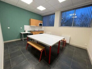 Plus de détails pour Bureau à louer