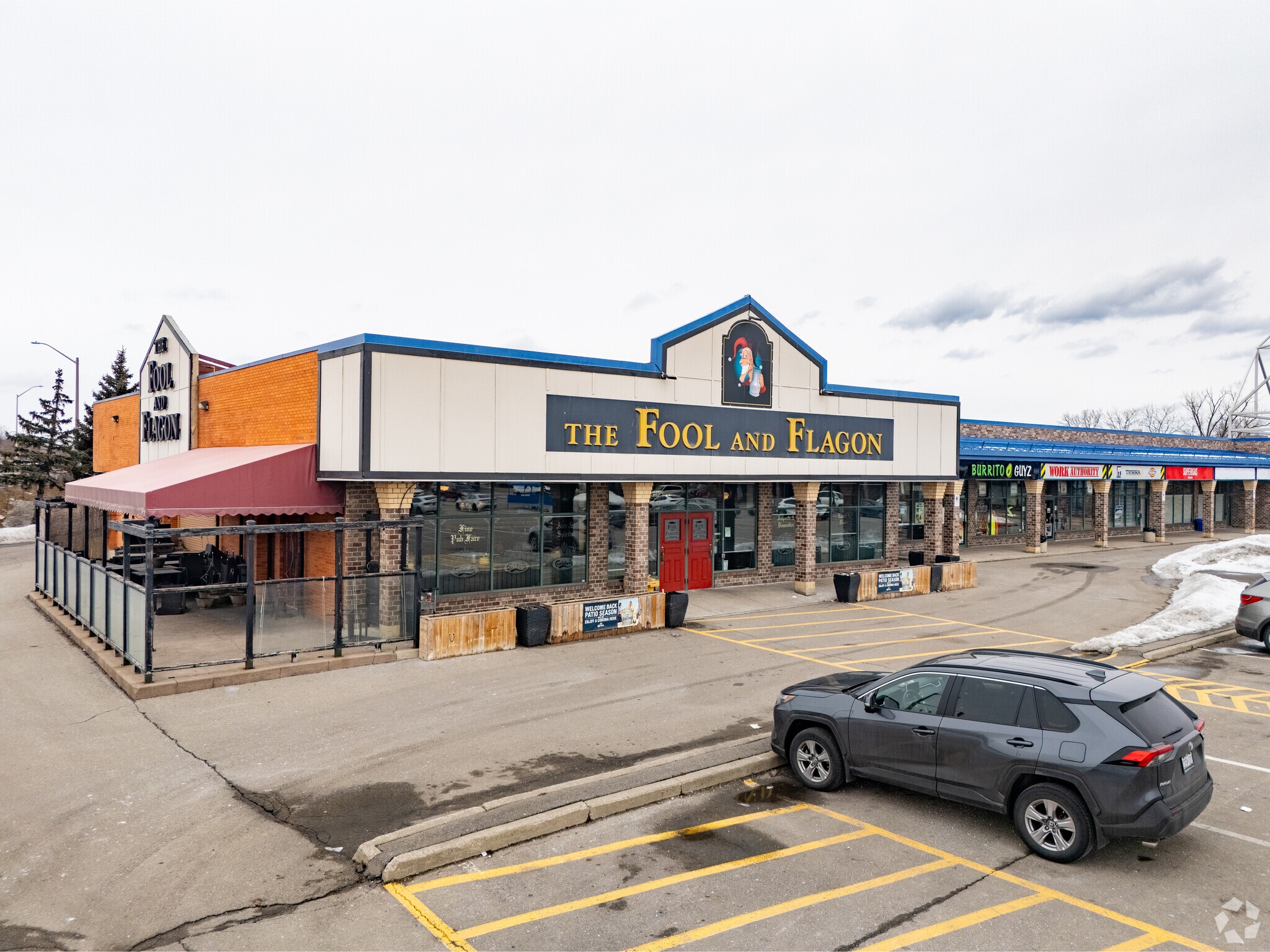 2255 Barton St, Hamilton, ON for lease Primary Photo- Image 1 of 3
