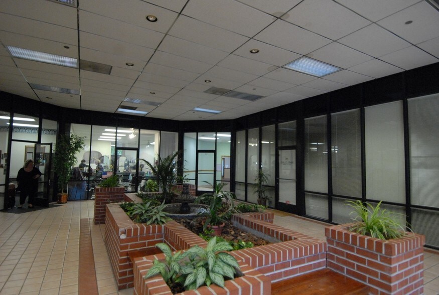 11990 Heritage Oak Pl, Auburn, CA for lease - Building Photo - Image 3 of 20