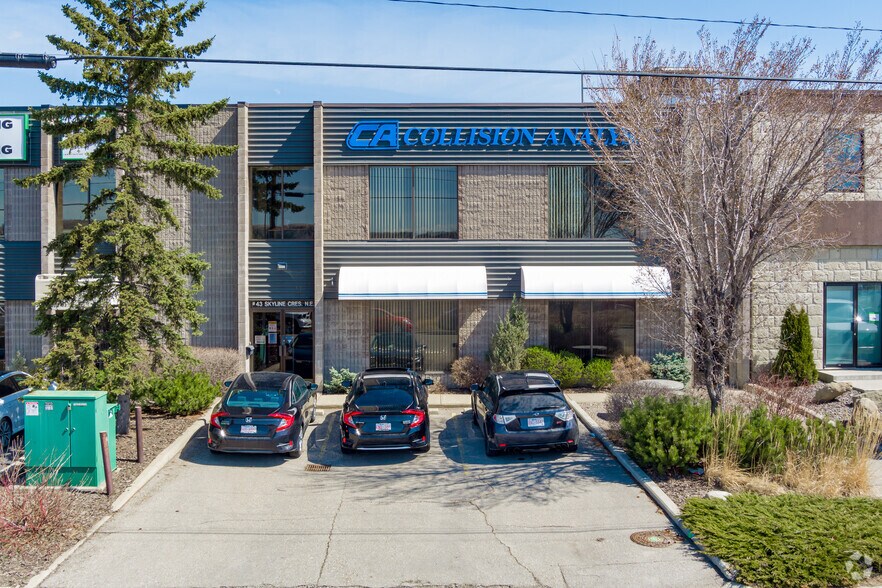 39 Skyline Cres NE, Calgary, AB for sale - Building Photo - Image 1 of 1