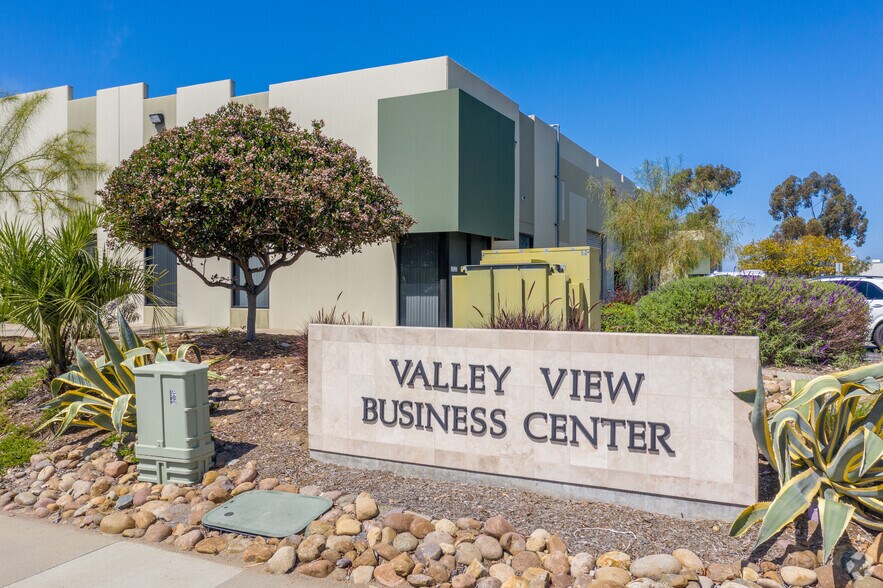 13200 Kirkham Way, Poway, CA à vendre - Photo du bâtiment - Image 3 de 21
