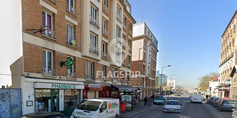 Commerce de détail dans Romainville à louer Photo du bâtiment- Image 1 de 2