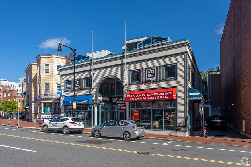 16-18 Eliot St, Cambridge, MA for lease - Primary Photo - Image 1 of 3