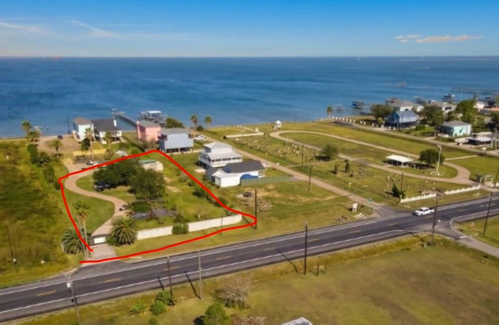 2222 Bayshore dr, Dickinson, TX à vendre Aérien- Image 1 de 4