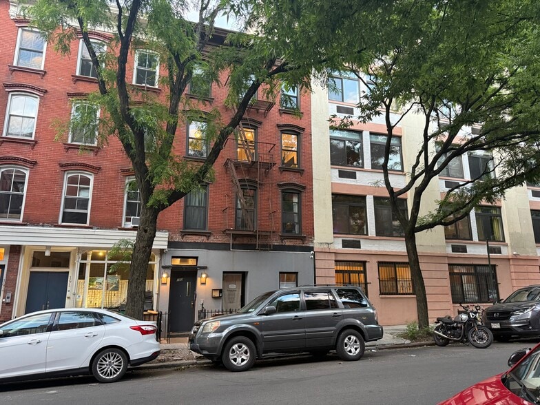 193 Sackett St, Brooklyn, NY for sale - Building Photo - Image 2 of 4