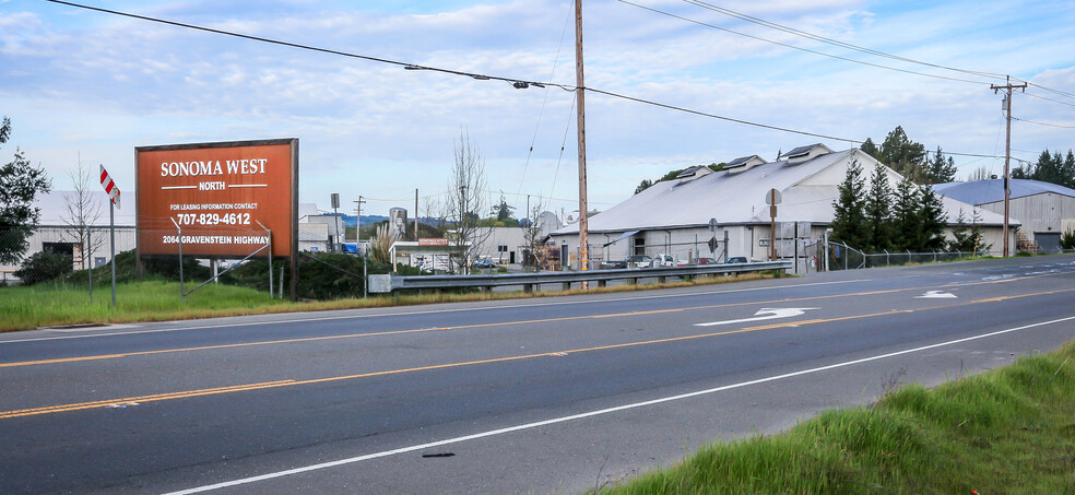 2064 Gravenstein Hwy N, Sebastopol, CA for lease - Building Photo - Image 2 of 4