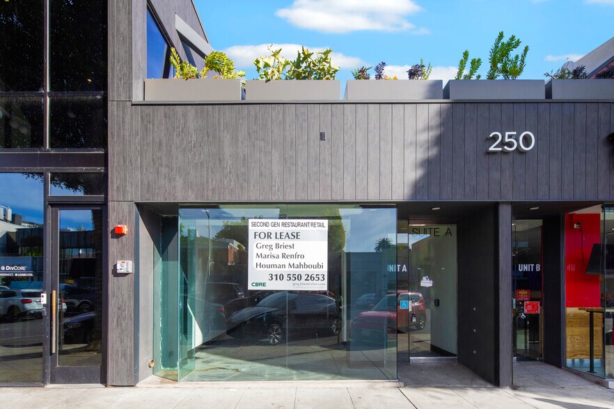 250 S Beverly Dr, Beverly Hills, CA à louer - Photo du bâtiment - Image 2 de 3
