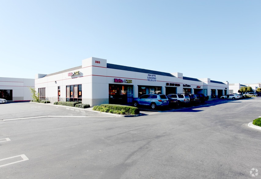 20265 E Valley Blvd, Walnut, CA for lease - Building Photo - Image 2 of 3
