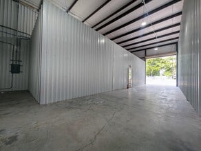 26232 FM 2978 Rd, Magnolia, TX for lease Interior Photo- Image 1 of 7