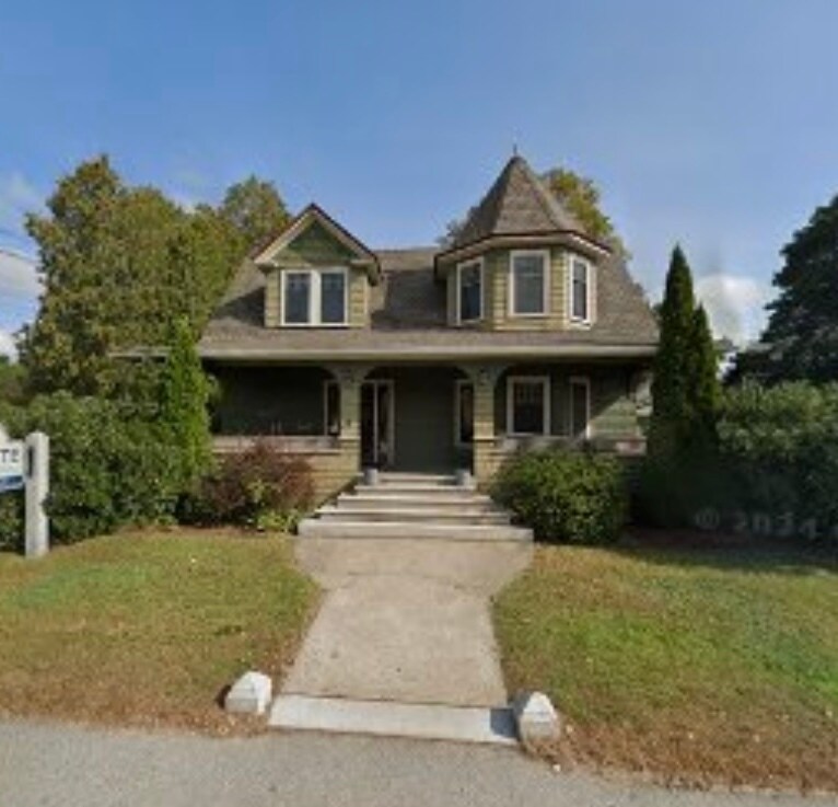 388 Nashua St, Milford, NH à louer Photo du bâtiment- Image 1 de 12