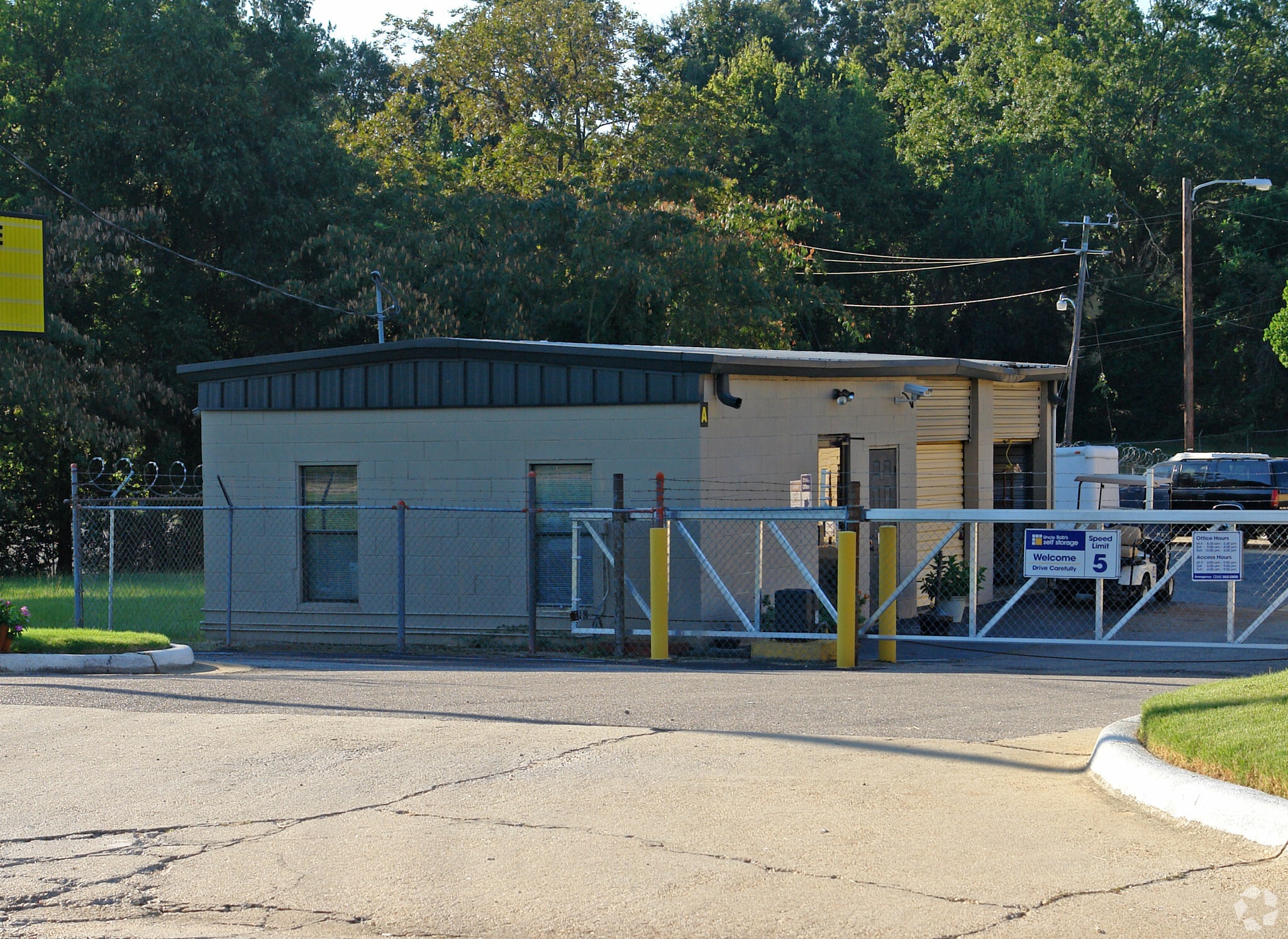 2632 Spruce St, Montgomery, AL for lease Primary Photo- Image 1 of 10