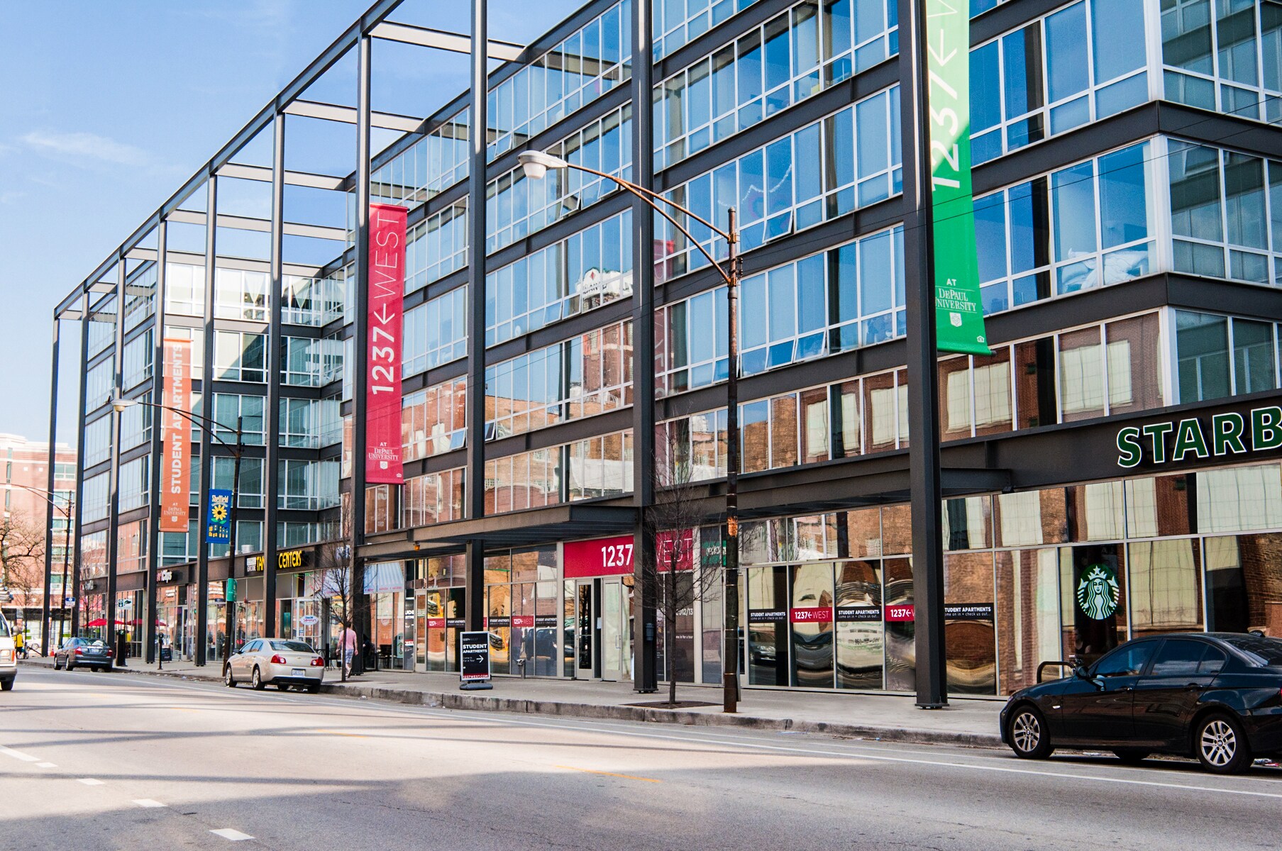 1237 W Fullerton Ave, Chicago, IL à louer Photo du bâtiment- Image 1 de 3