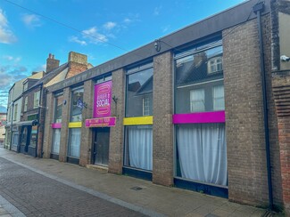 Plus de détails pour 15-19 Tower St, Kings Lynn - Local commercial à louer