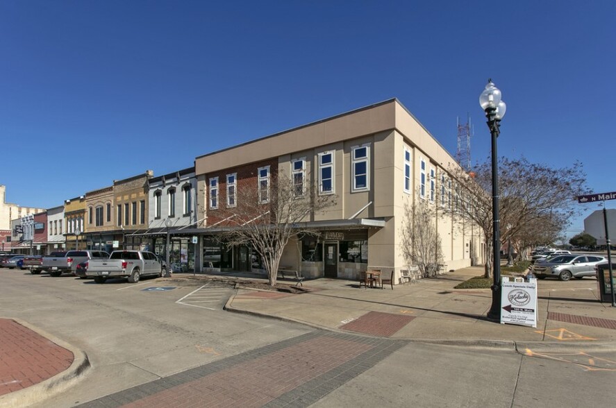 103 N Main St, Bryan, TX for lease - Building Photo - Image 3 of 9