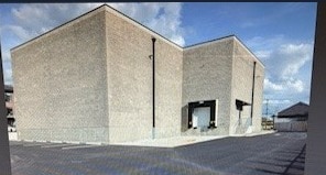 131 Fairfield Rd, Fairfield, NJ à louer - Photo du bâtiment - Image 2 de 19