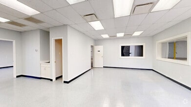 3404-3556 Yale St, Houston, TX for lease Matterport 3D Scan- Image 1 of 6