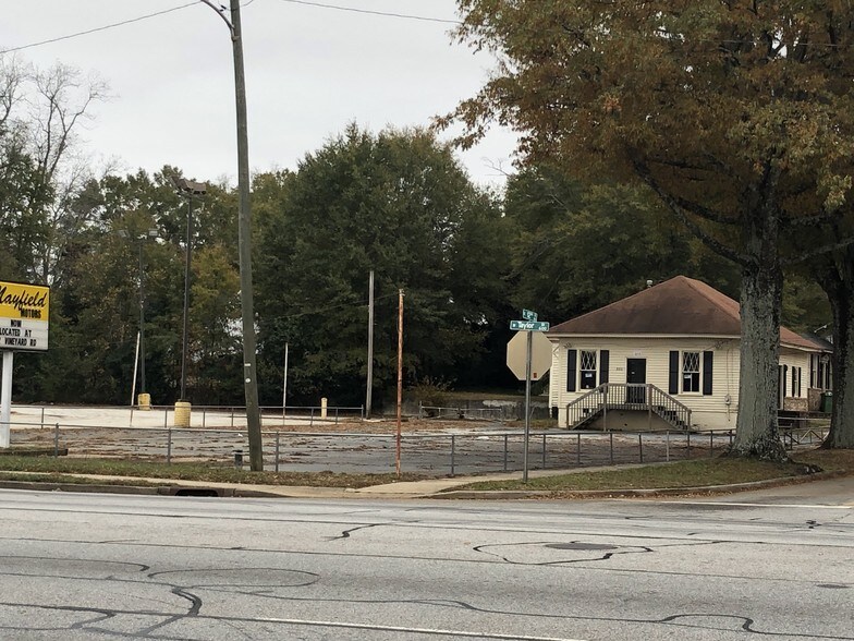 530 W Taylor St, Griffin, GA à louer - Photo du bâtiment - Image 2 de 23