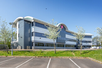 Plus de détails pour 13 Beddau Way, Caerphilly - Bureau à louer