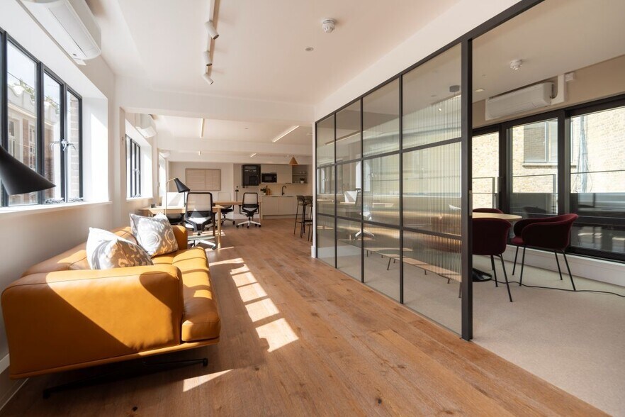 20 Fouberts Pl, Londres à louer - Autre - Image 2 de 9