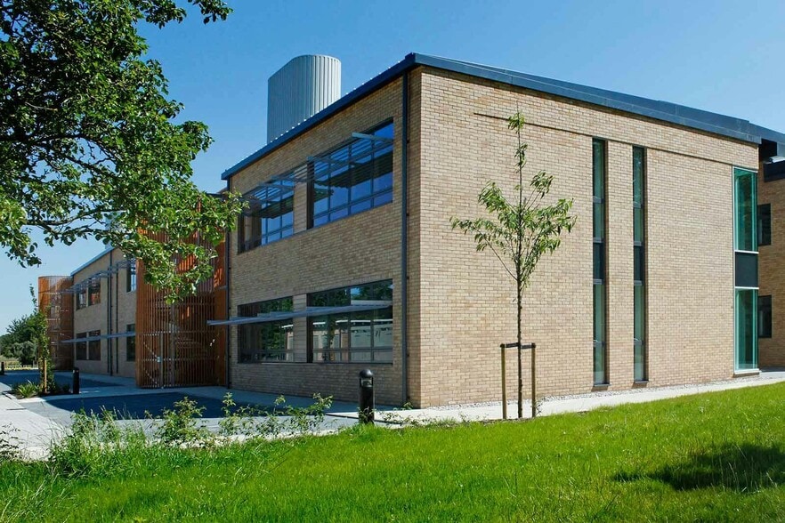 Chesterford Park, Little Chesterford for lease - Building Photo - Image 3 of 7