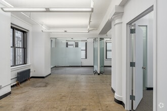45 W 34th St, New York, NY for lease Interior Photo- Image 1 of 4