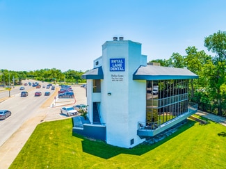 Plus de détails pour 8499 Greenville Ave, Dallas, TX - Bureau/Commerce de détail à louer