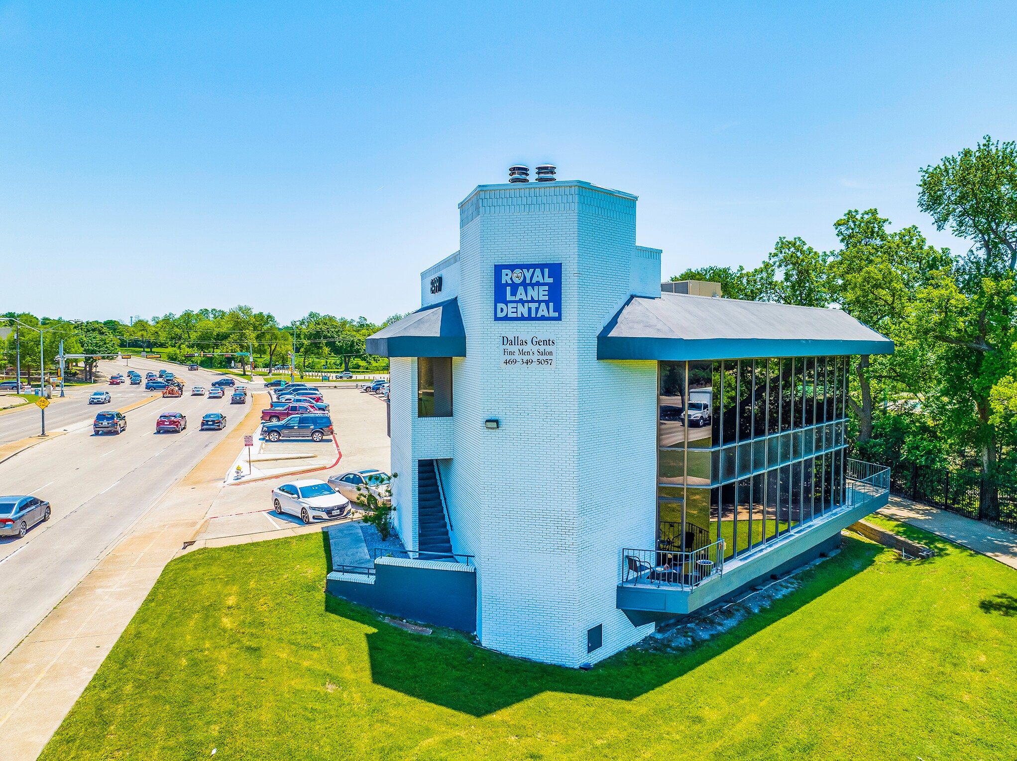 8499 Greenville Ave, Dallas, TX for lease Primary Photo- Image 1 of 14