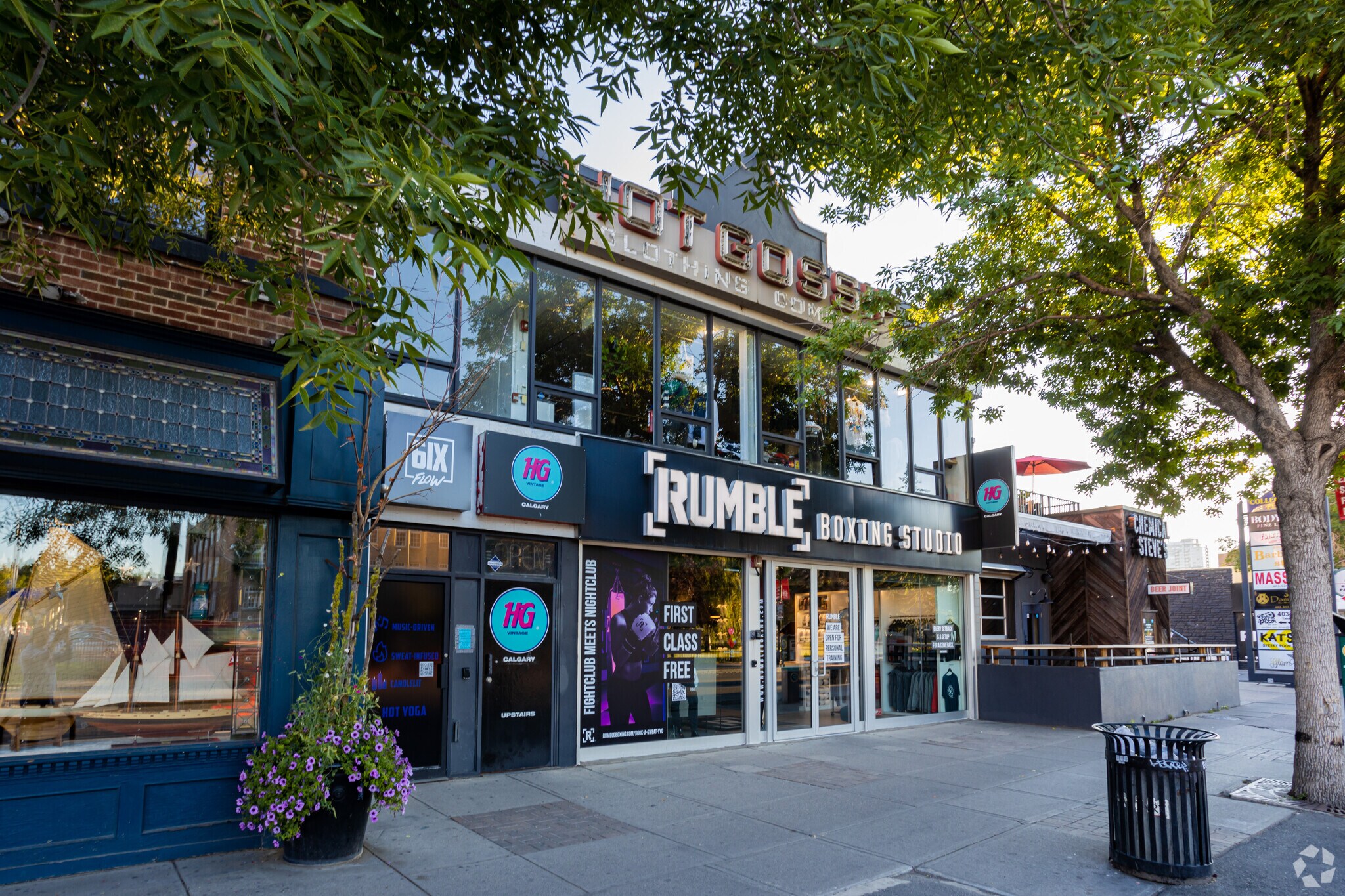 720 17th Ave SW, Calgary, AB à vendre Photo principale- Image 1 de 1