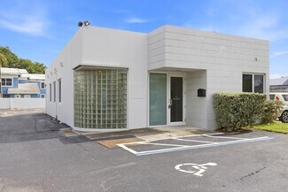 Plus de détails pour 611 NE 13th St, Fort Lauderdale, FL - Bureau à louer