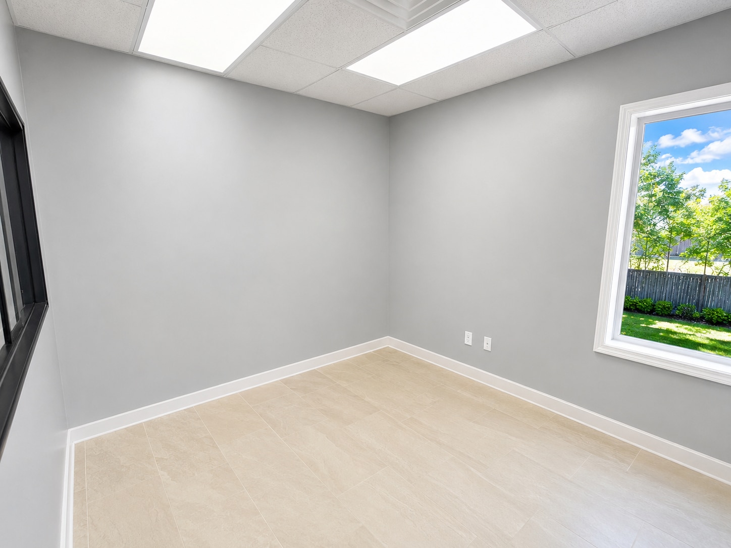320 Peninsula Blvd, Cedarhurst, NY for lease Interior Photo- Image 1 of 4