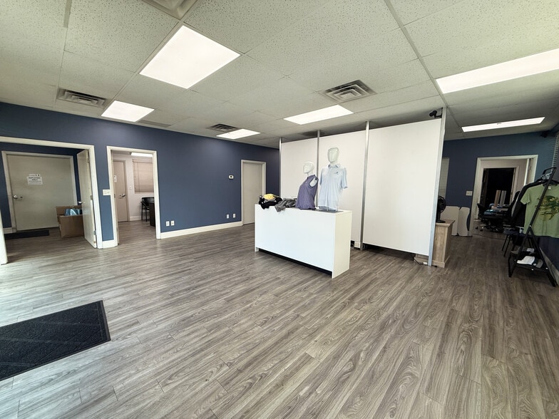 965 N 1430 W, Orem, UT for lease - Interior Photo - Image 2 of 10